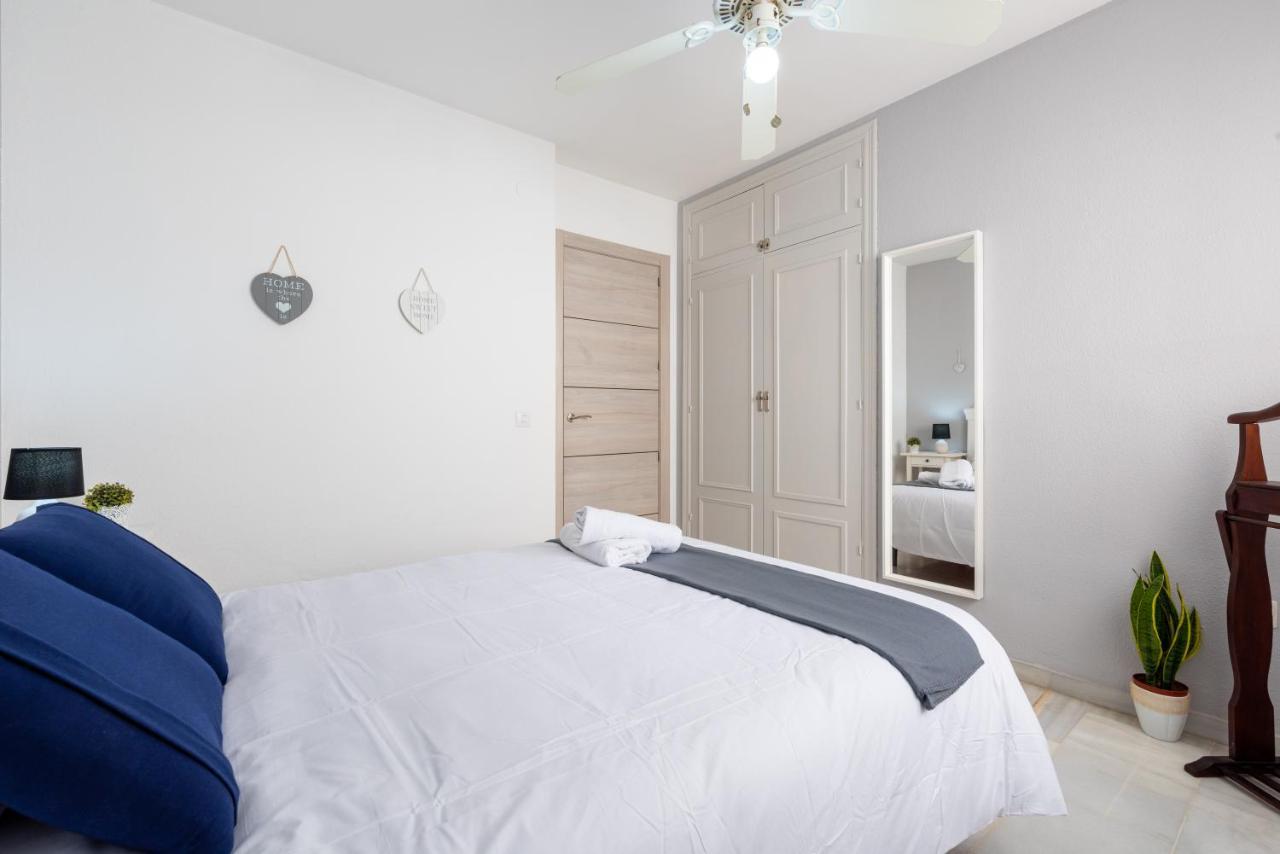 Apartamento La Pampa マラガ エクステリア 写真