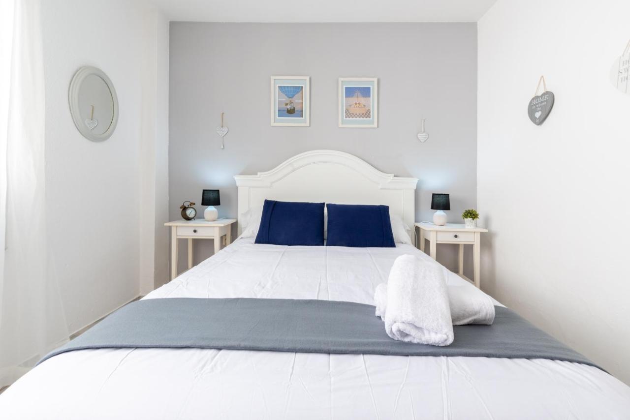 Apartamento La Pampa マラガ エクステリア 写真